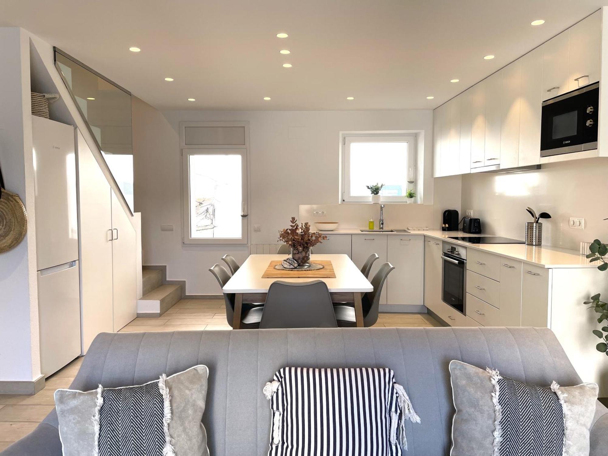 Poal-duplex De Ensueno En Apartment Cadaques